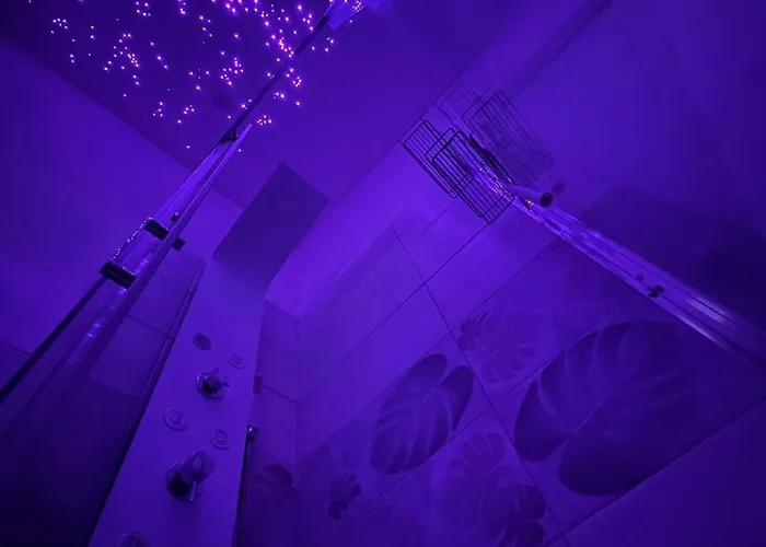 Sunset Mode Trilocale Con Piscina דירה