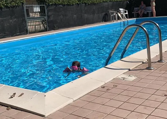 شقة Sunset Mode Trilocale Con Piscina كافالكاسيل