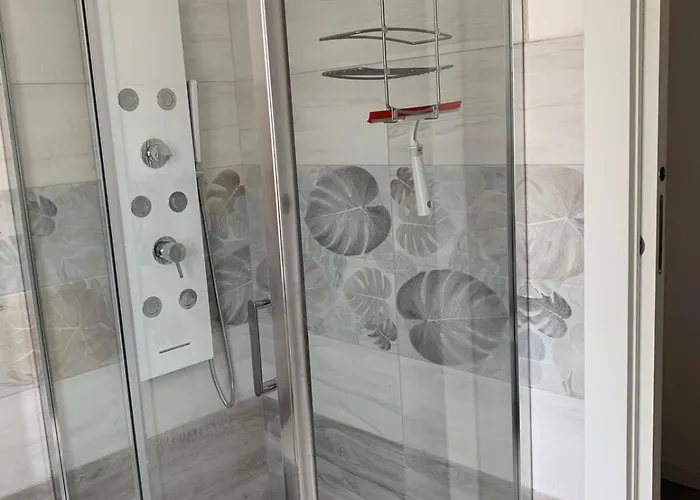 Sunset Mode Trilocale Con Piscina شقة