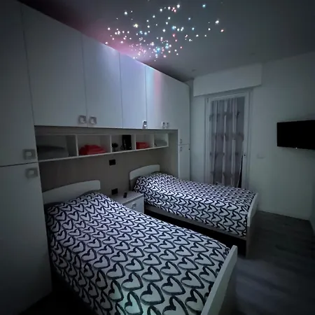 Daire Sunset Mode Trilocale Con Piscina