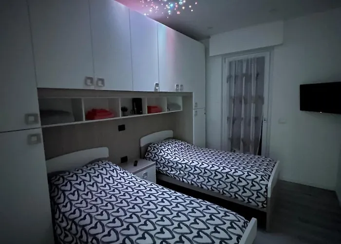 Apartment Sunset Mode Trilocale Con Piscina